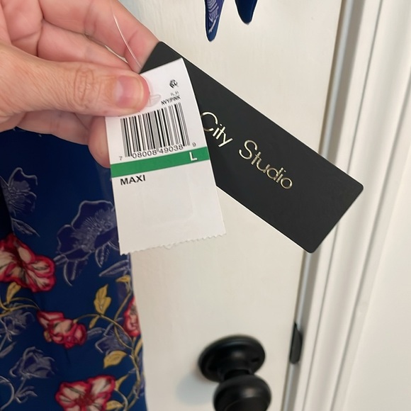City Studio Off The Shoulder Floral Maxi Dress NWT - Picture 6 of 7
